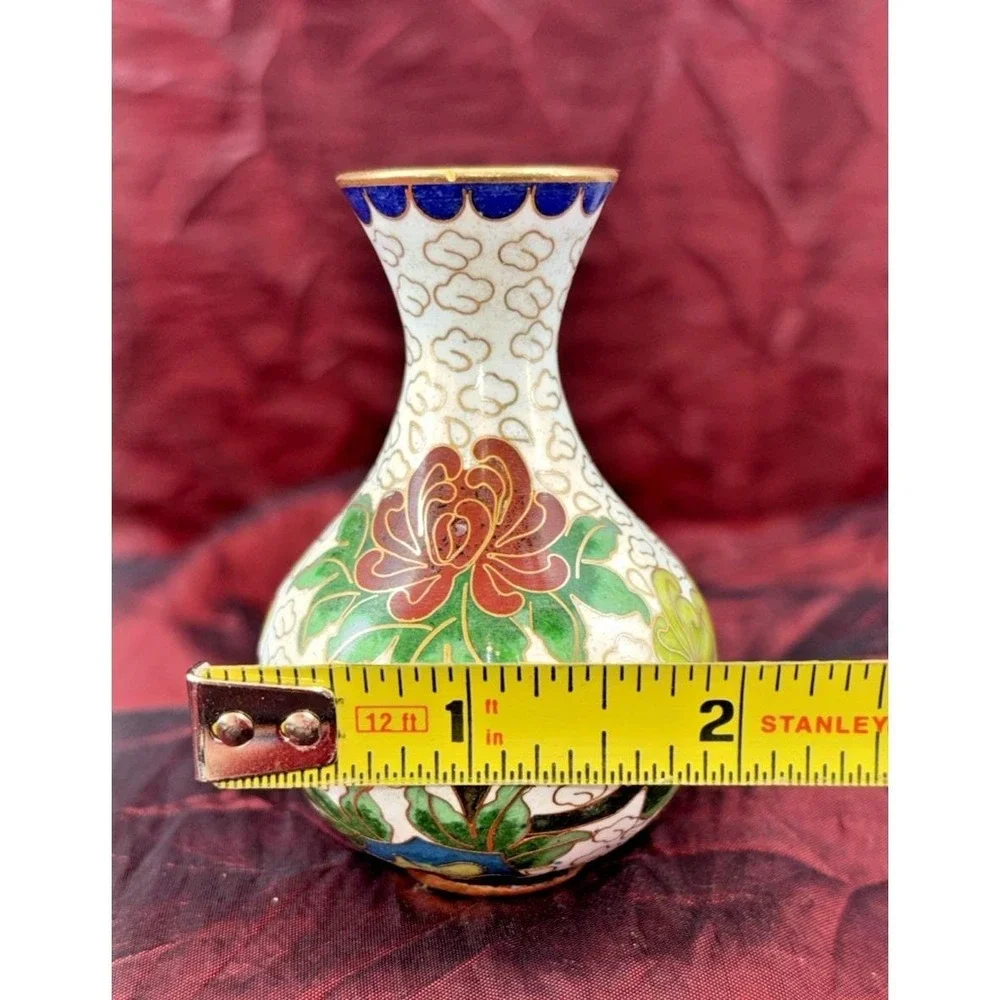 Vintage Chinese Cloisonné Enamel  Brass Miniature Vase Red Green Peony  3in EUC